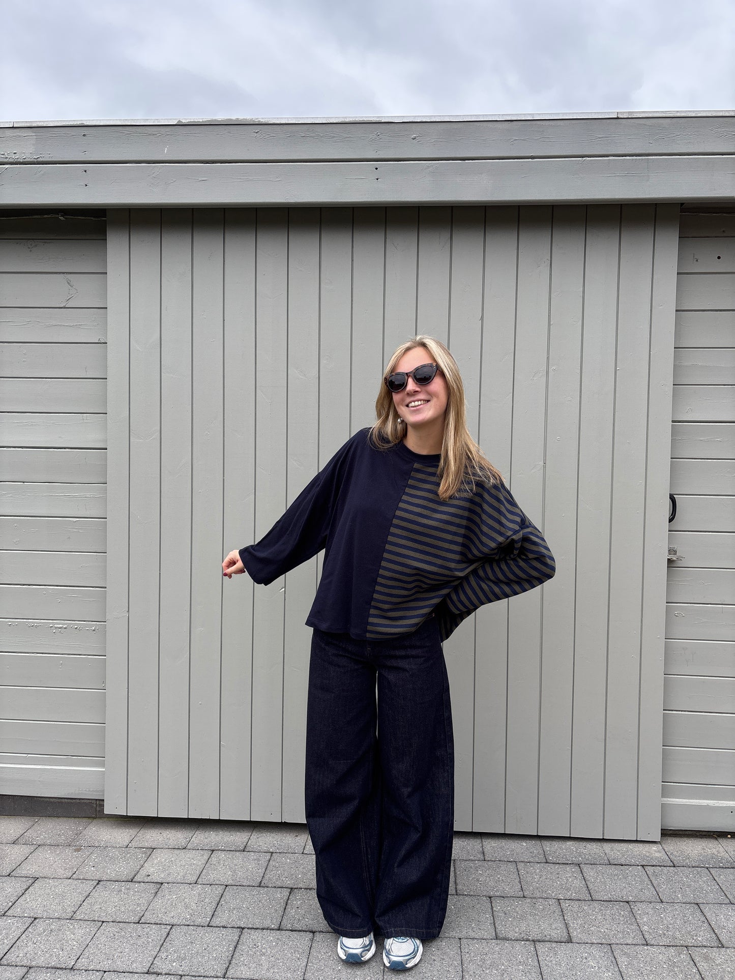 Billy longsleeve - donkerblauw/kaki