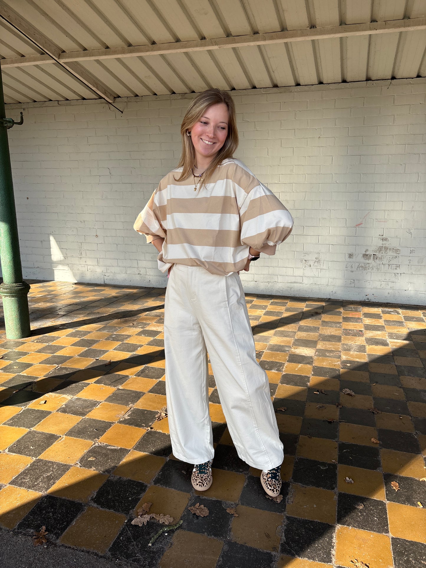 Tess t-shirt - wit/beige