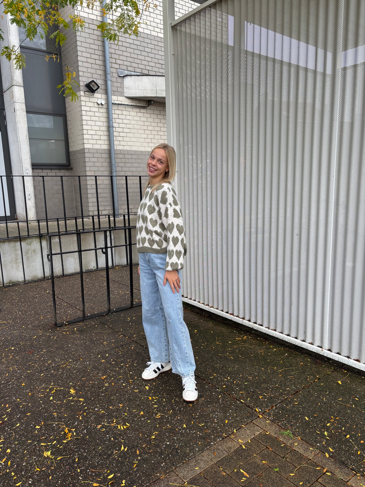 Ella trui - kaki/ecru