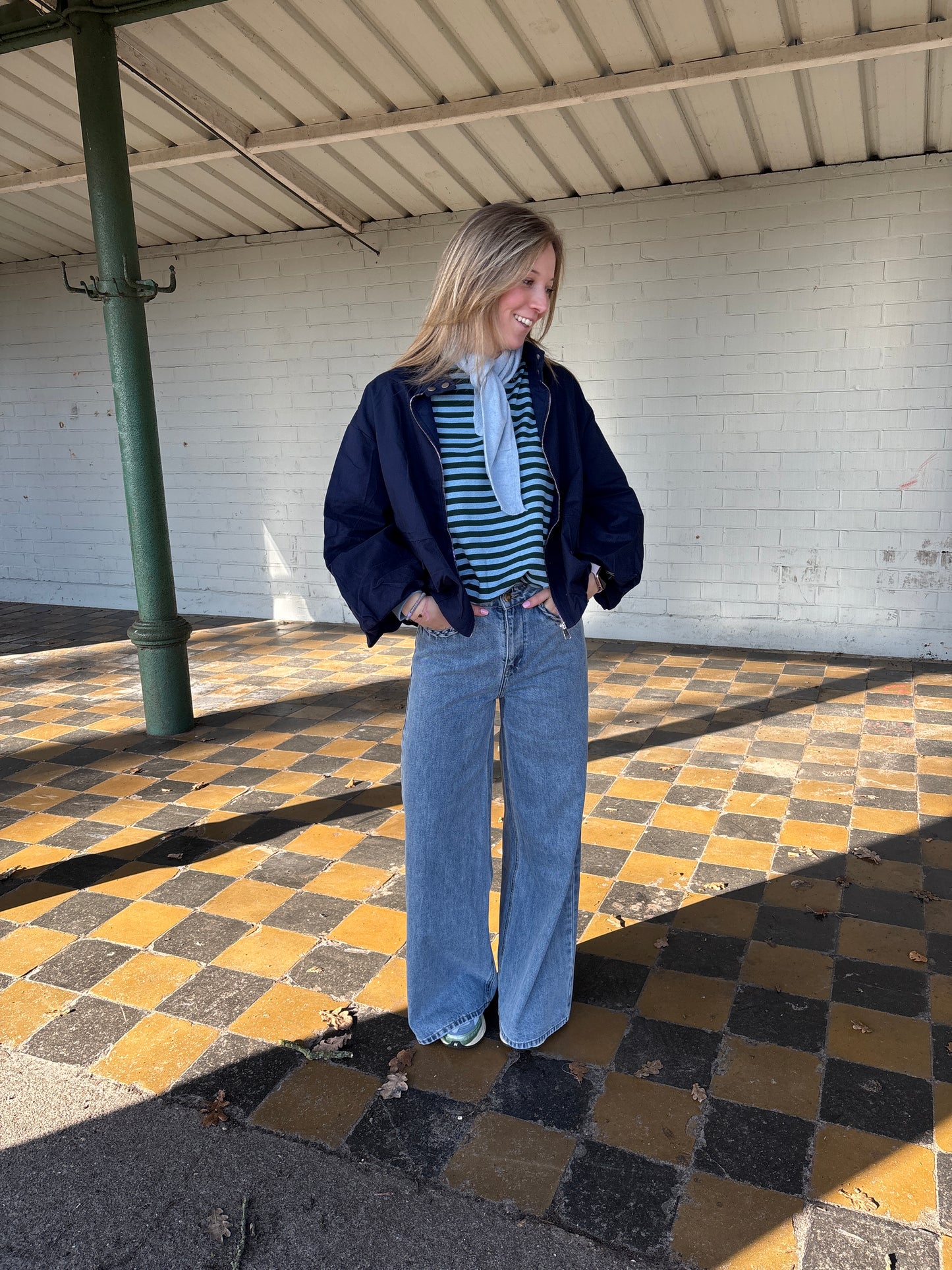 LAATSTE! Lola jasje - donkerblauw