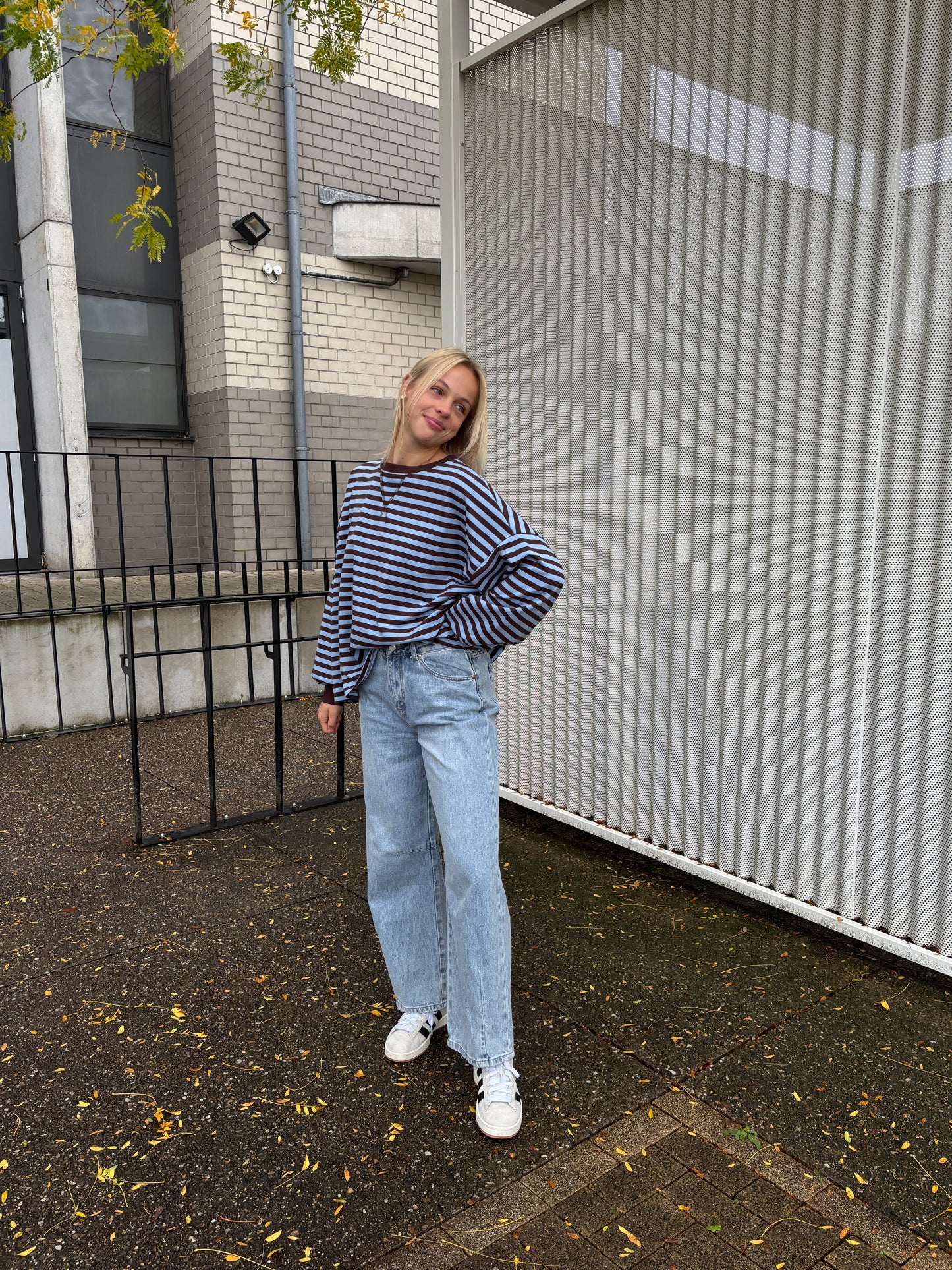 Sammy sweater - bruin/lichtblauw