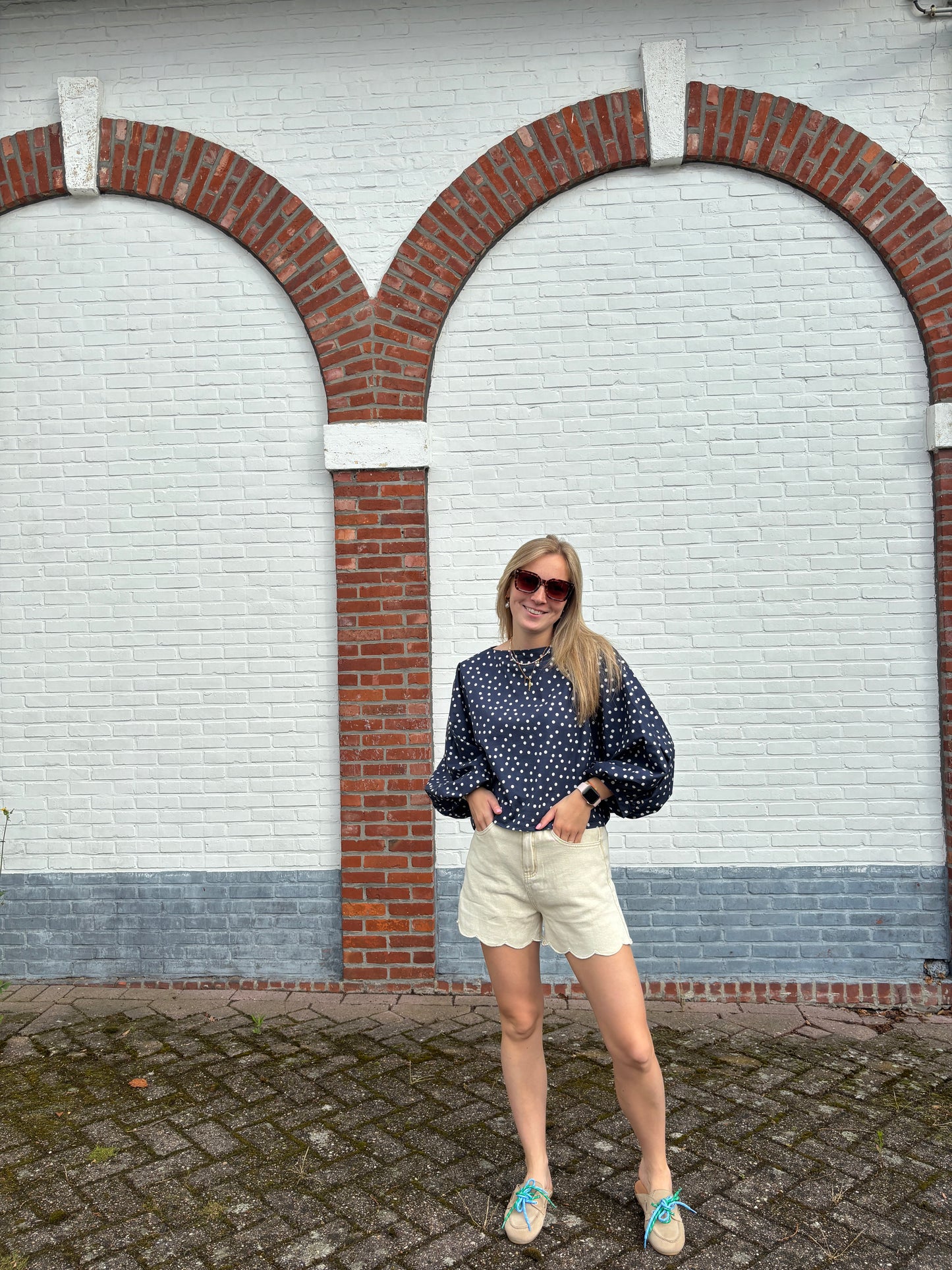 June short - beige