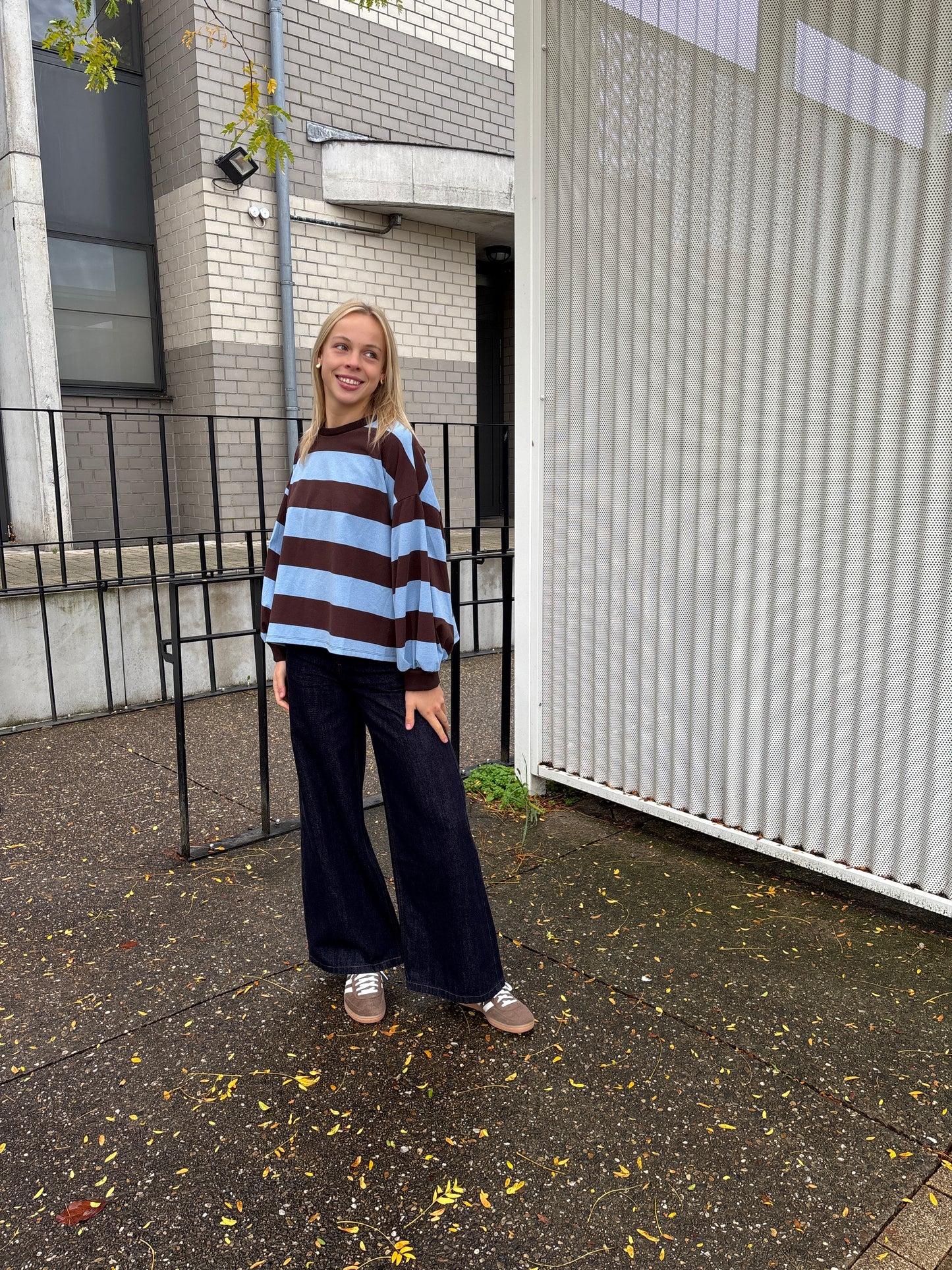 Mona sweater - bruin/lichtblauw