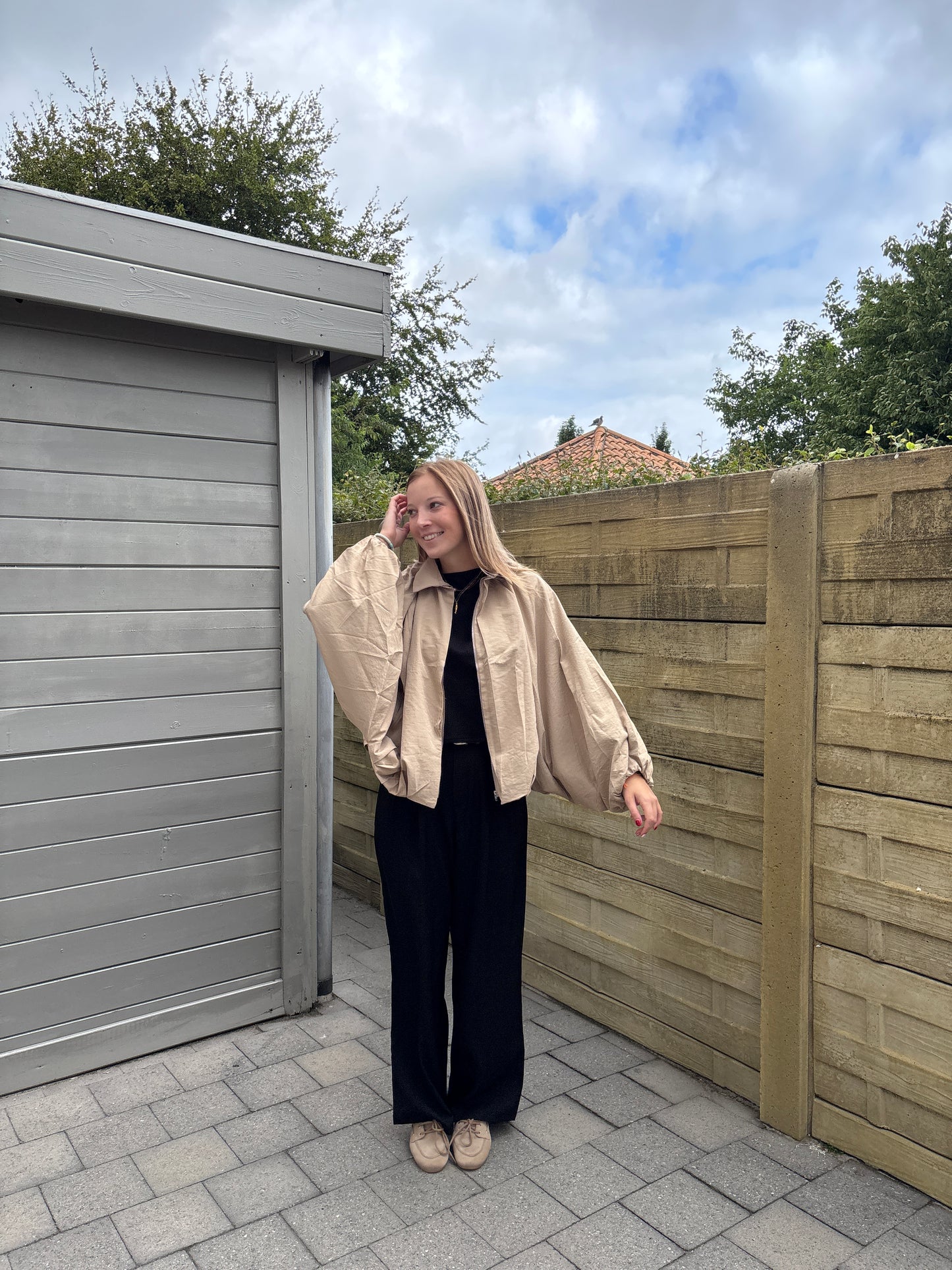 Esmee jas - beige