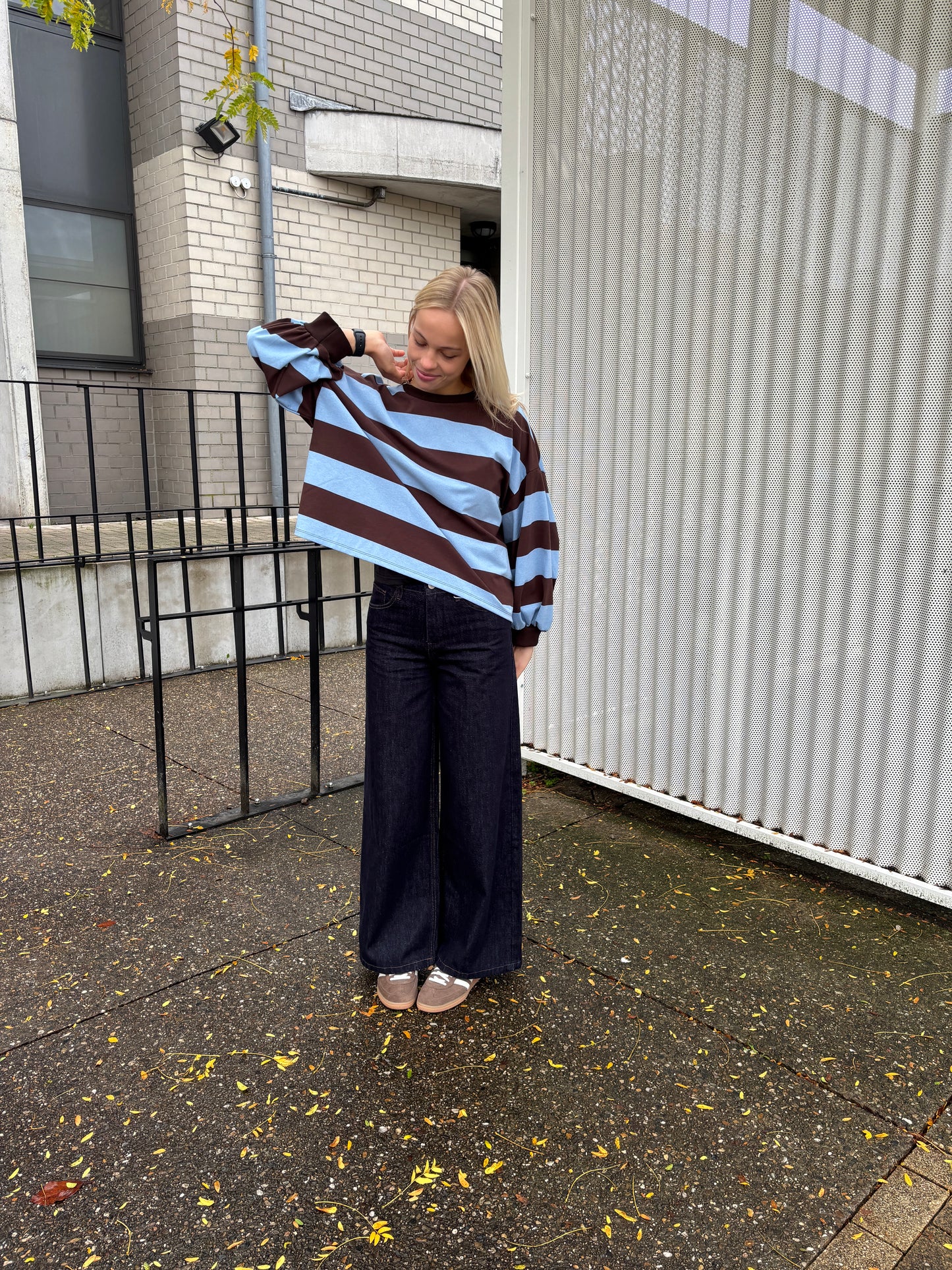 Mona sweater - bruin/lichtblauw