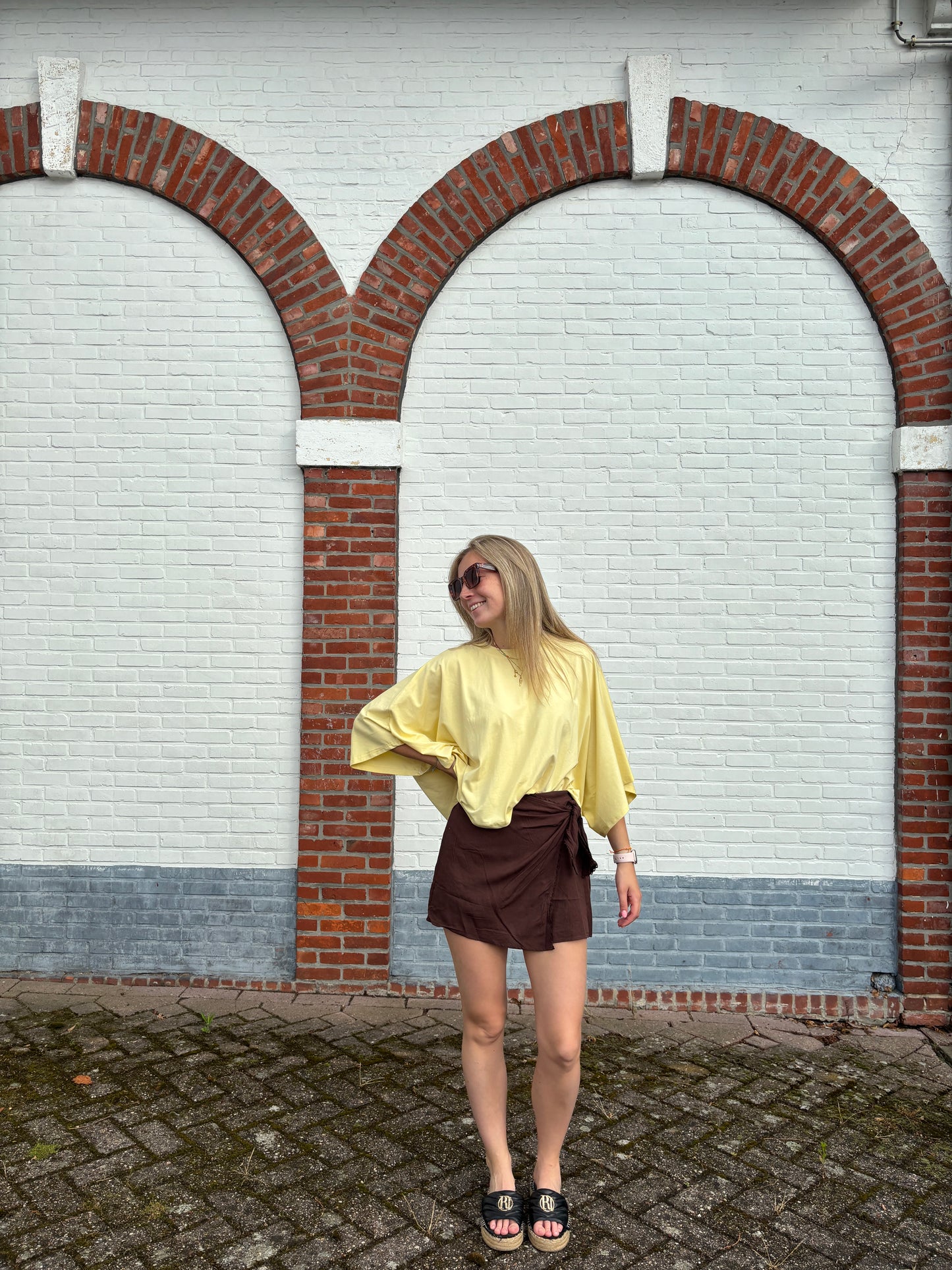 Olive t-shirt - geel