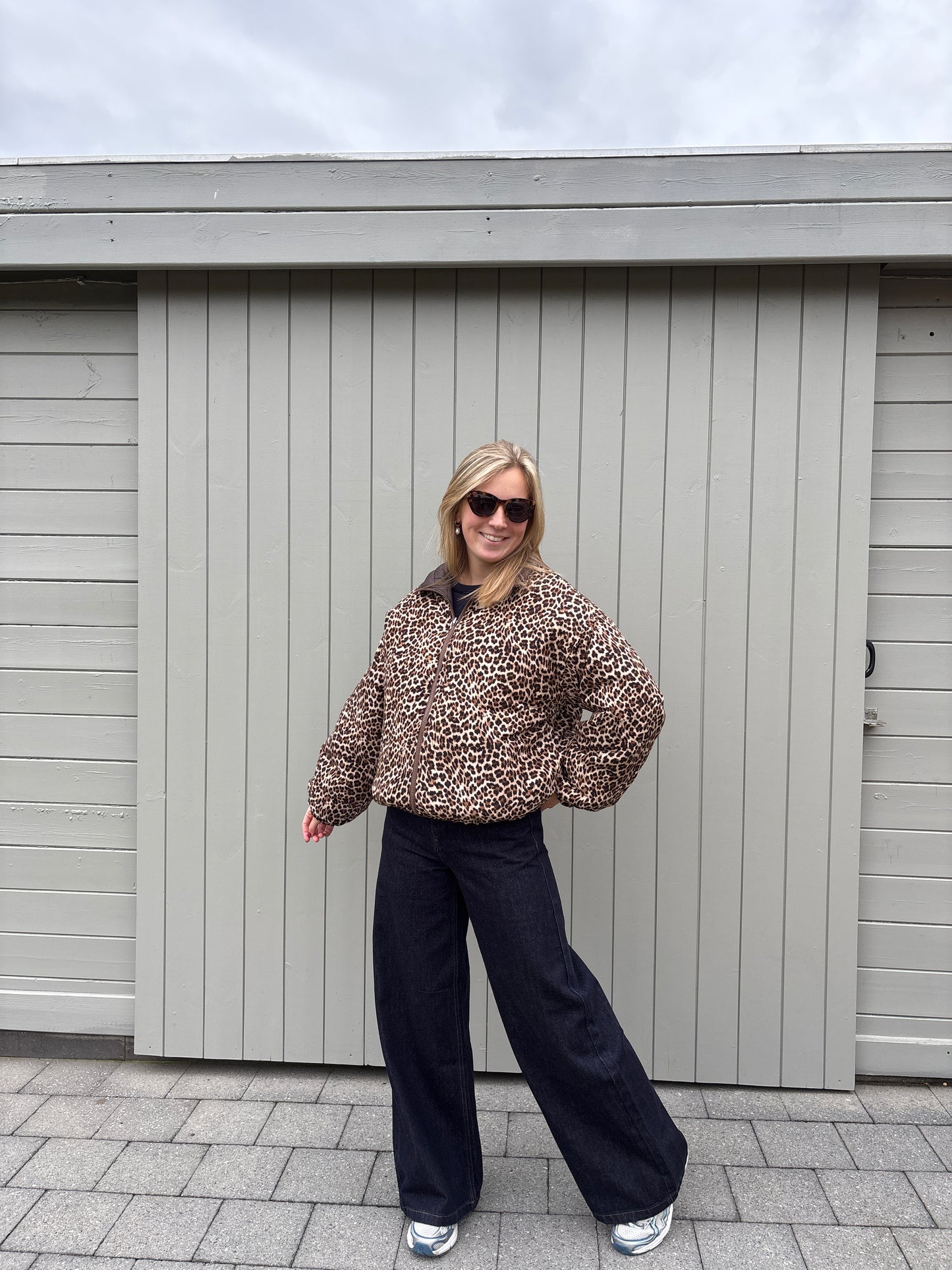 Ester reversible jas - leopard/bruin
