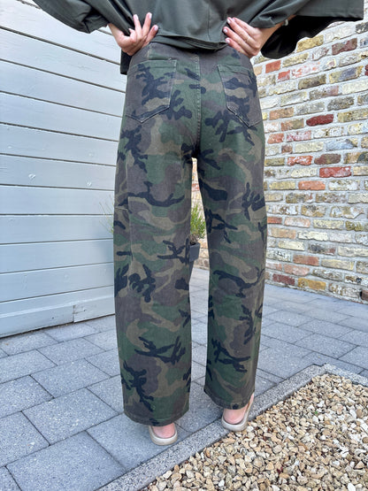 Army balloon jeans