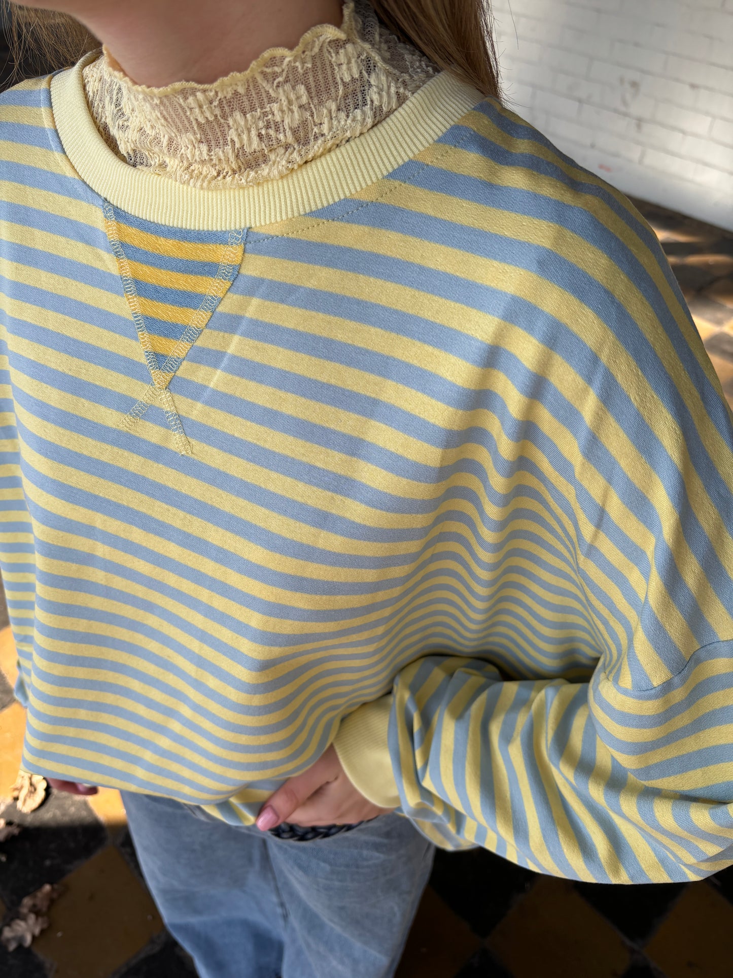 Pip sweater - lichtblauw/geel